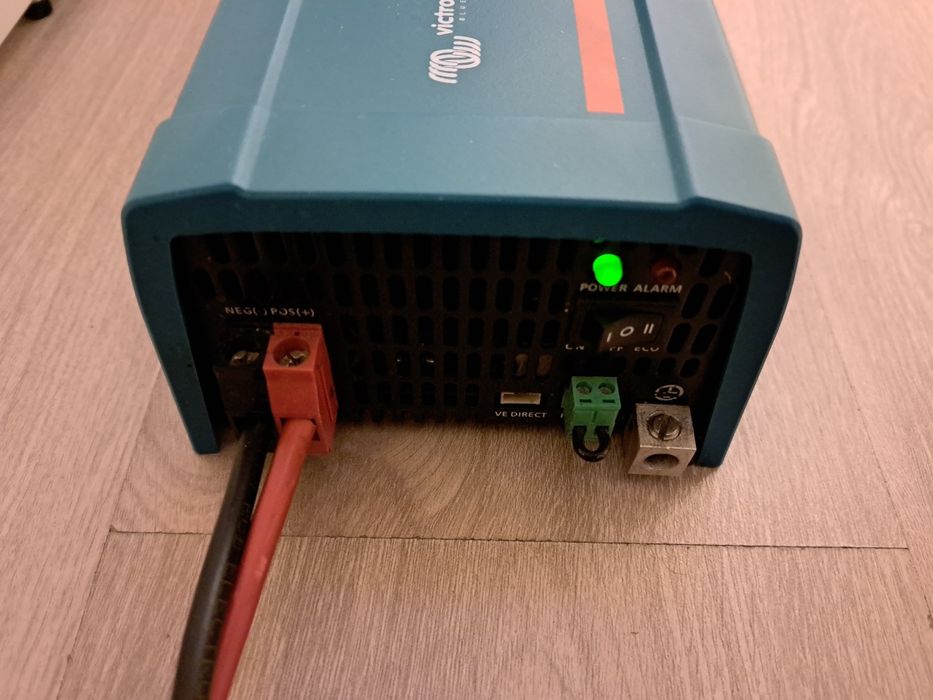 Invertor Victron 12V 250W