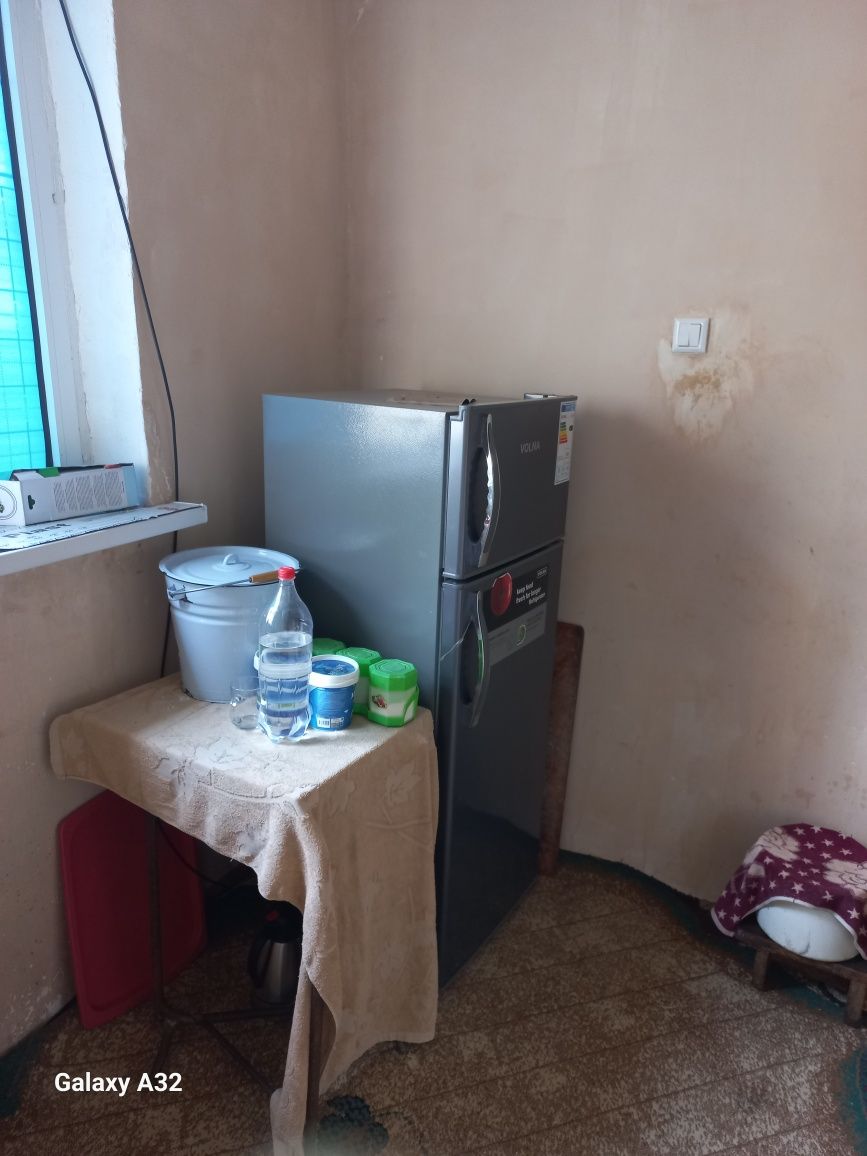 UY SOTILADI faqat ryalni oladiganlar tel qilinglar