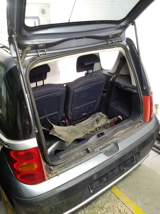 Vand piese din dezmembrare Peugeot 1007