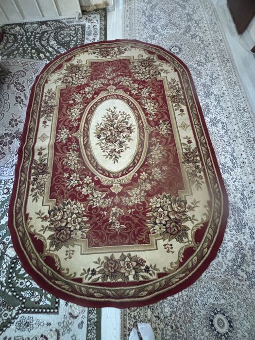 кілем сатылады, өте жақсы жағдайда