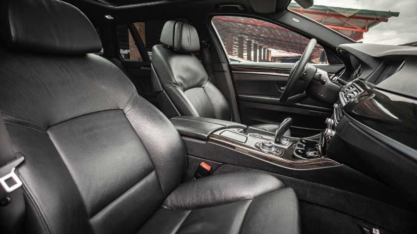 Vopsire / reconditionare profesionala piele auto
