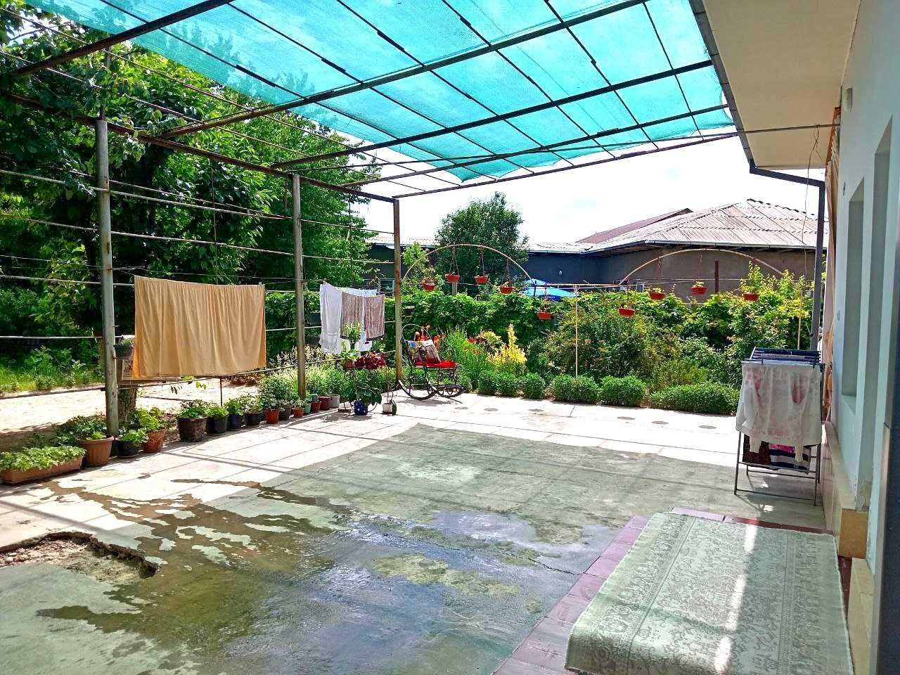Ховли 5 хонали Коттедж 6 сотик+ сотилади Кибрай рн РАССРОЧКА.Накдга! !
