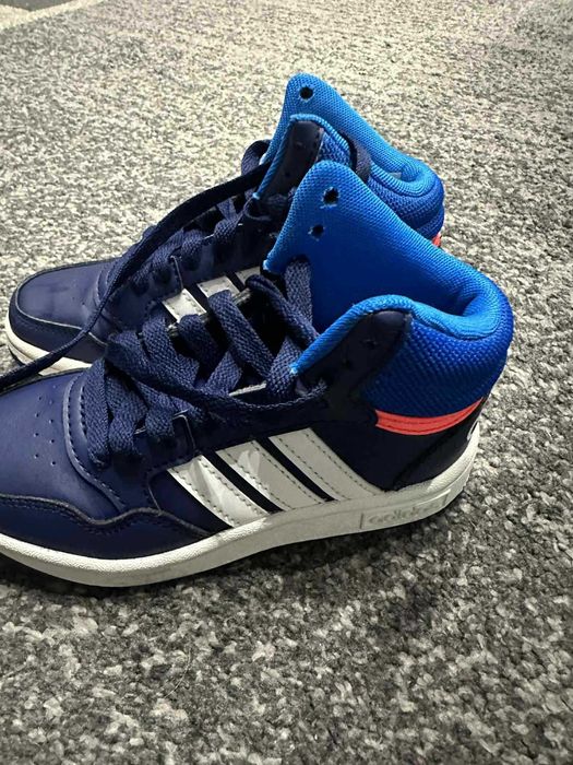 Детски маратонки Adidas HOOPS 3 - 28 номер