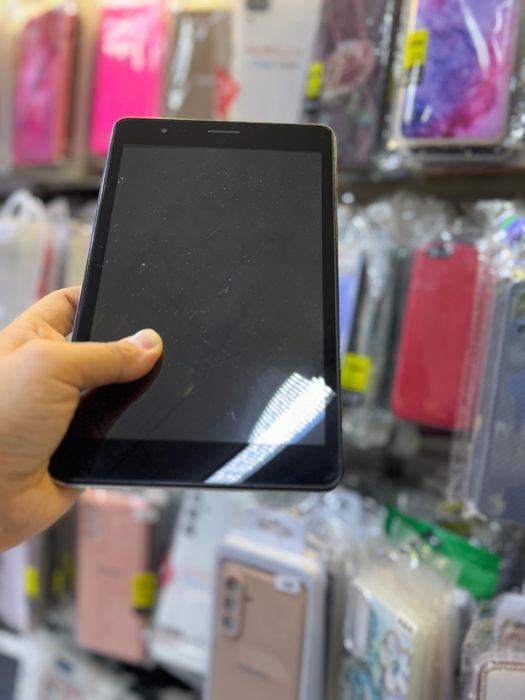 Жақсы жұмыс ыстип тұр минус жері жоқ планшет