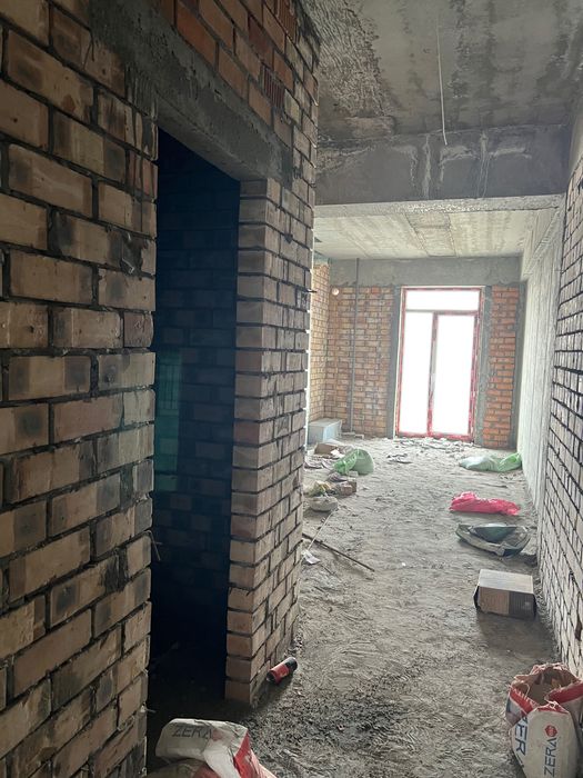 Продается,Яшнабад.Свая.Кадастр на дом есть.