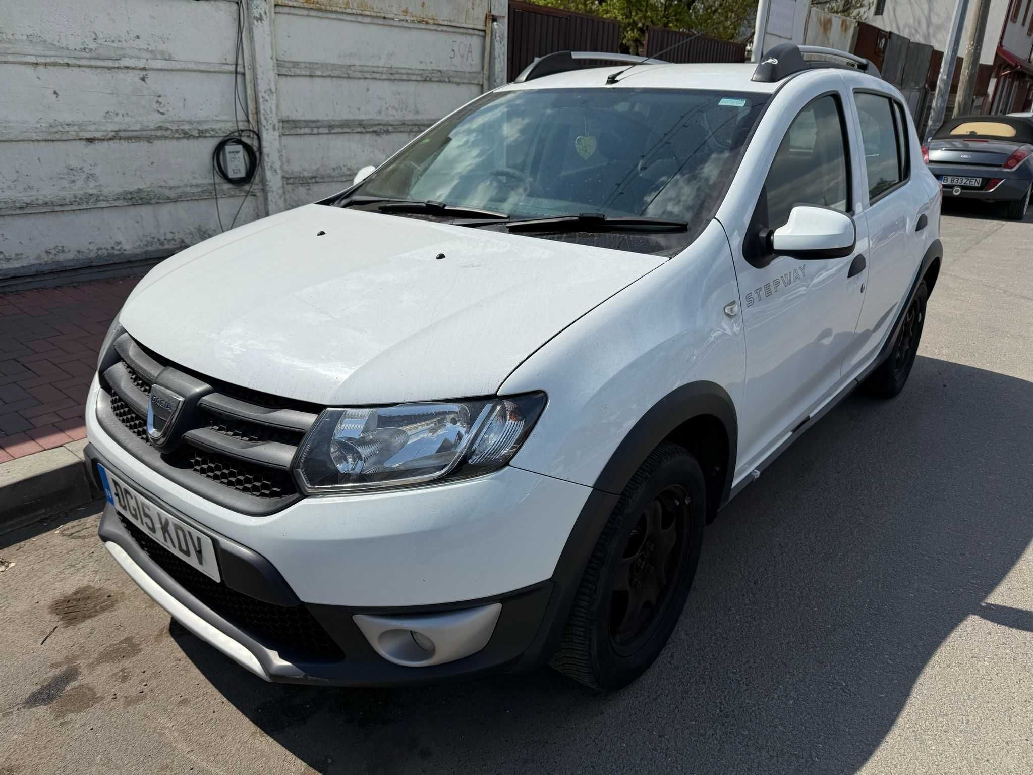Geam usa dreapta fata Dacia Sandero Logan 2013-2020
