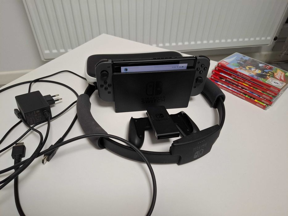 Nintendo Switch (v2 din 2022)