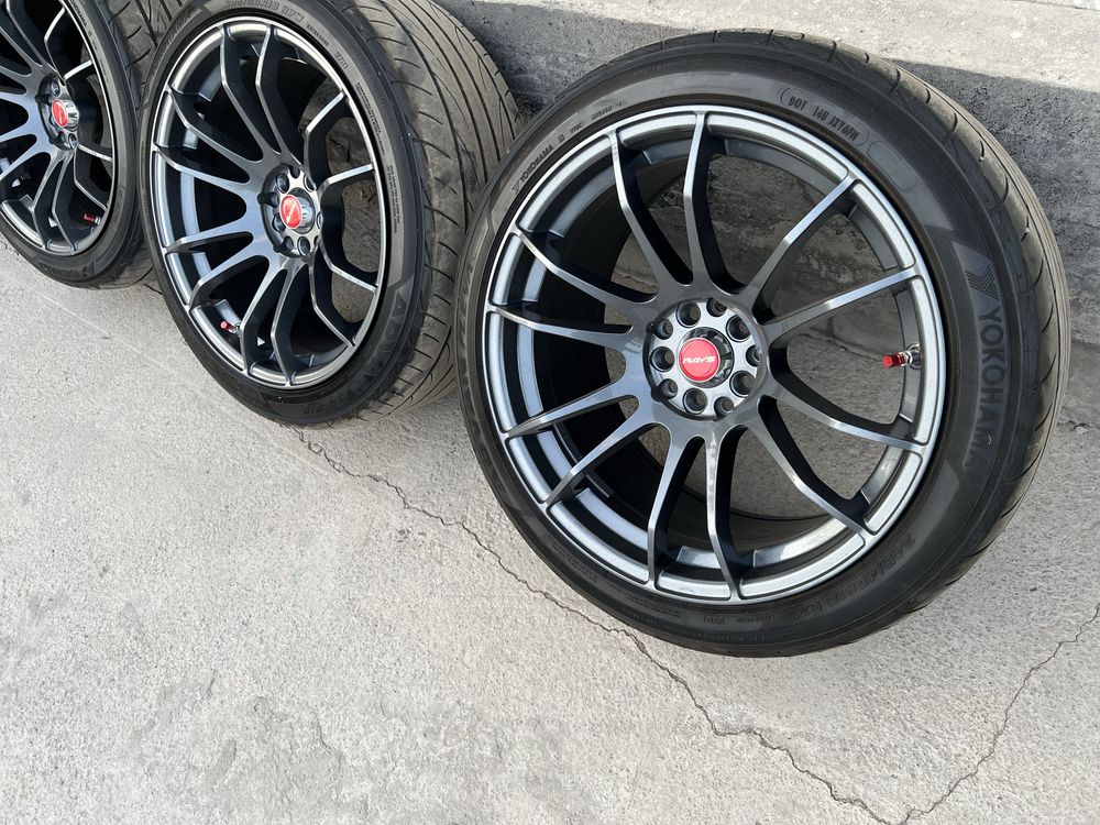 Диски R 18 5/100-114,3 с резиной 245/40R 18