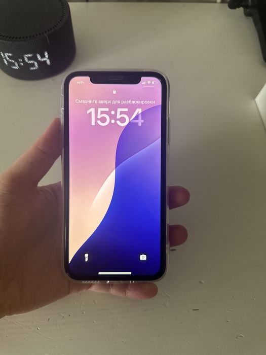 Продам Iphone XR
