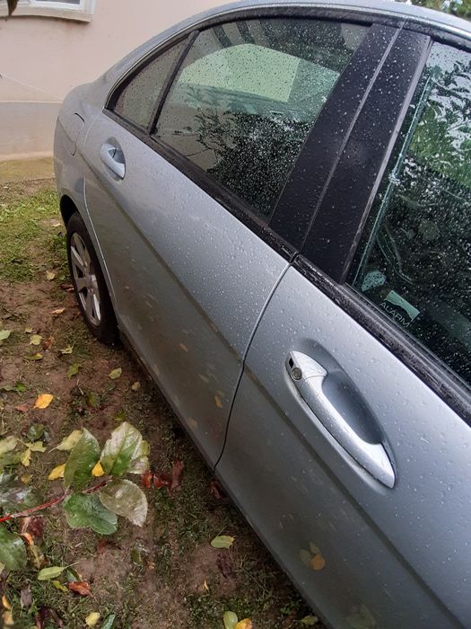 Usa dreapta spate mercedes c class w204 face lift completa