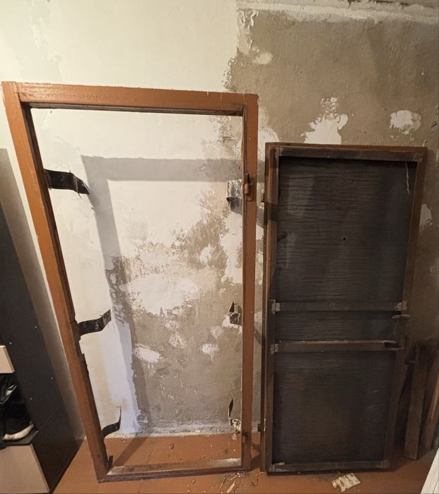 Железная входная дверь