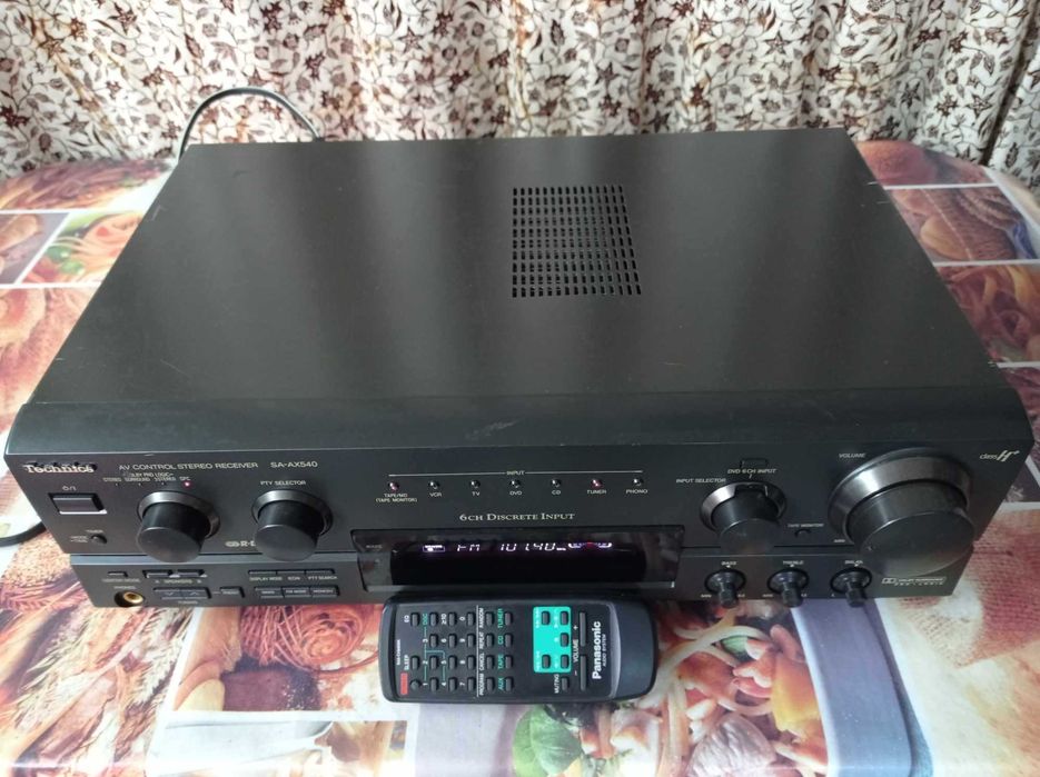 Усилвател Technics иТонколони Kenwood