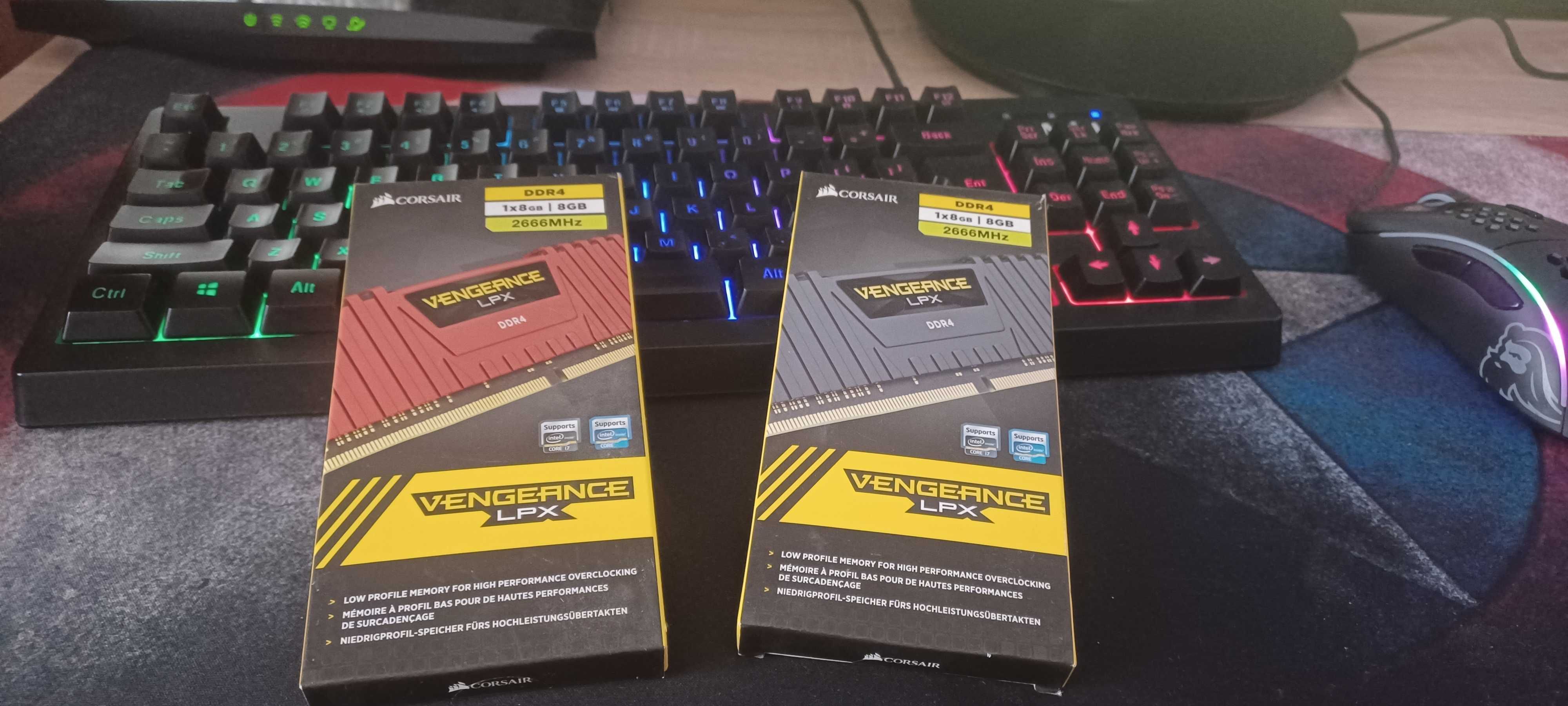 Corsair Vengance DDR 4  2 x 8 GB