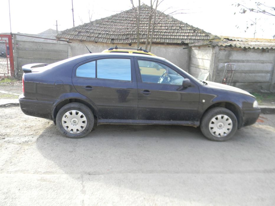 Dezmembrari  Skoda OCTAVIA 1 (1U)  1996  > 2010 1.6 Benzina