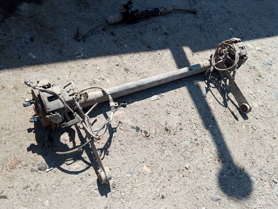 Балки задние Mitsubishi Daewoo Hyundai