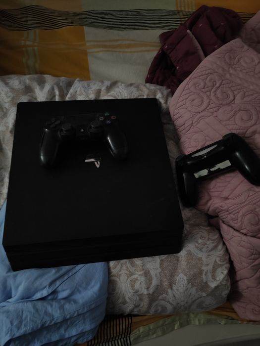 Sony ps4 pro 1000гб