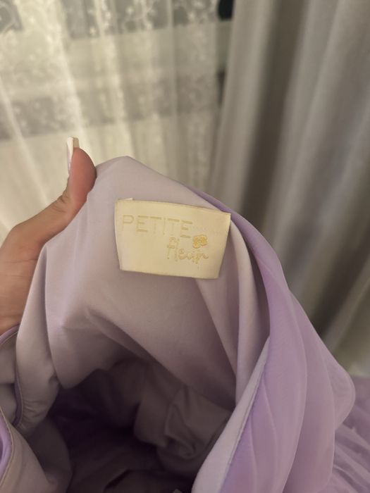 Уникална детска рокля 7-8 г