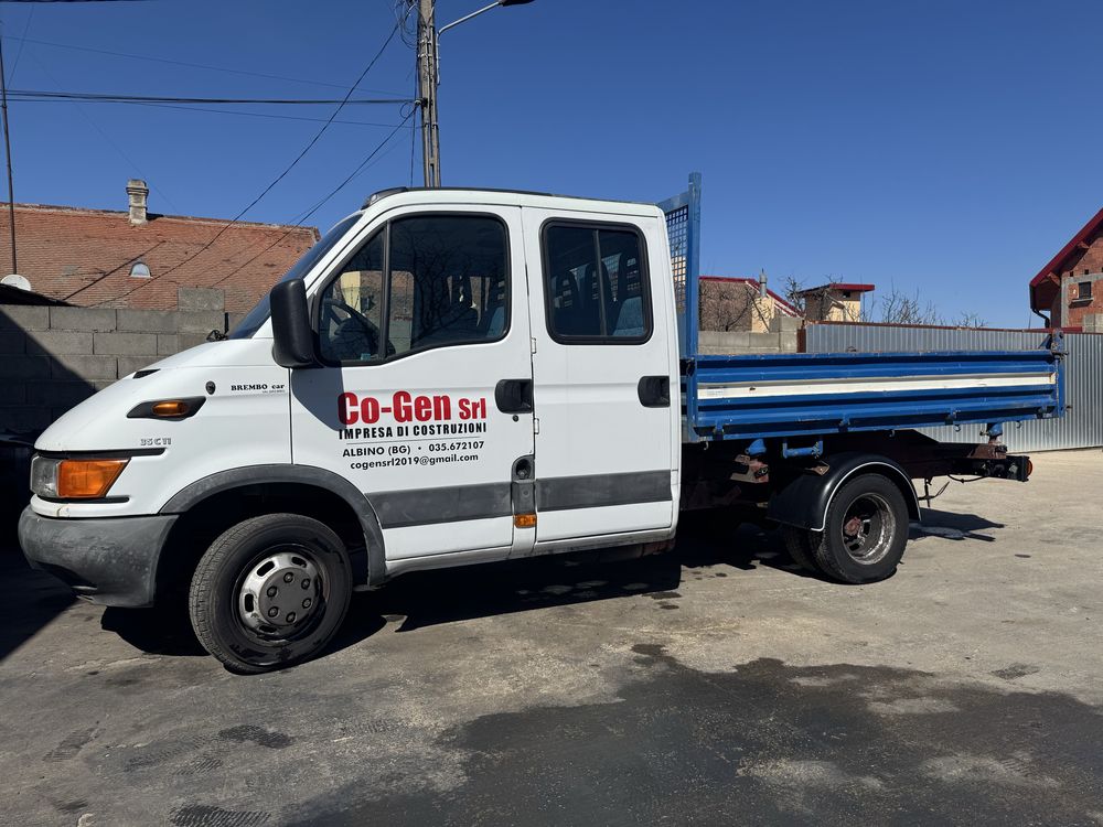 Iveco basculabil 3 parti hodraulic pe cutie originala de fabrica