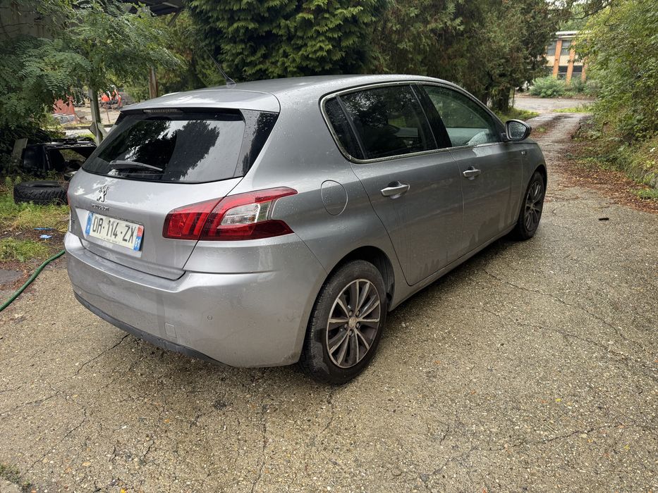 Peugeot 308 - 1.2 benzina - Euro 6 - an fabricatie 2015