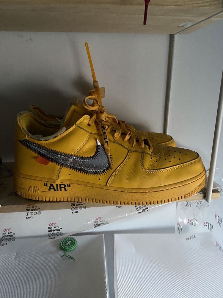 Air force 1 Off white university gold