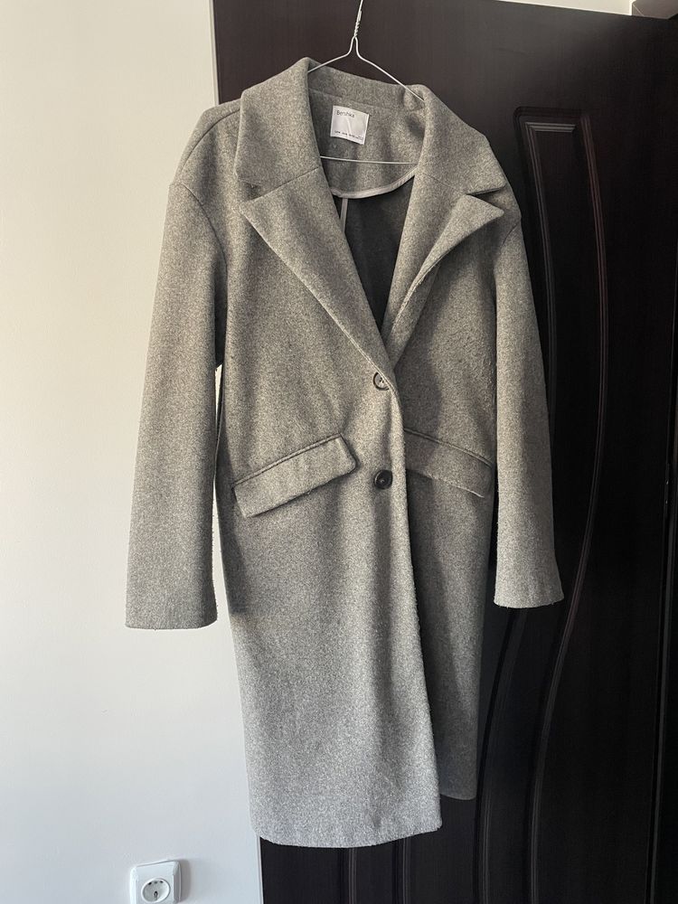 Палто от Bershka