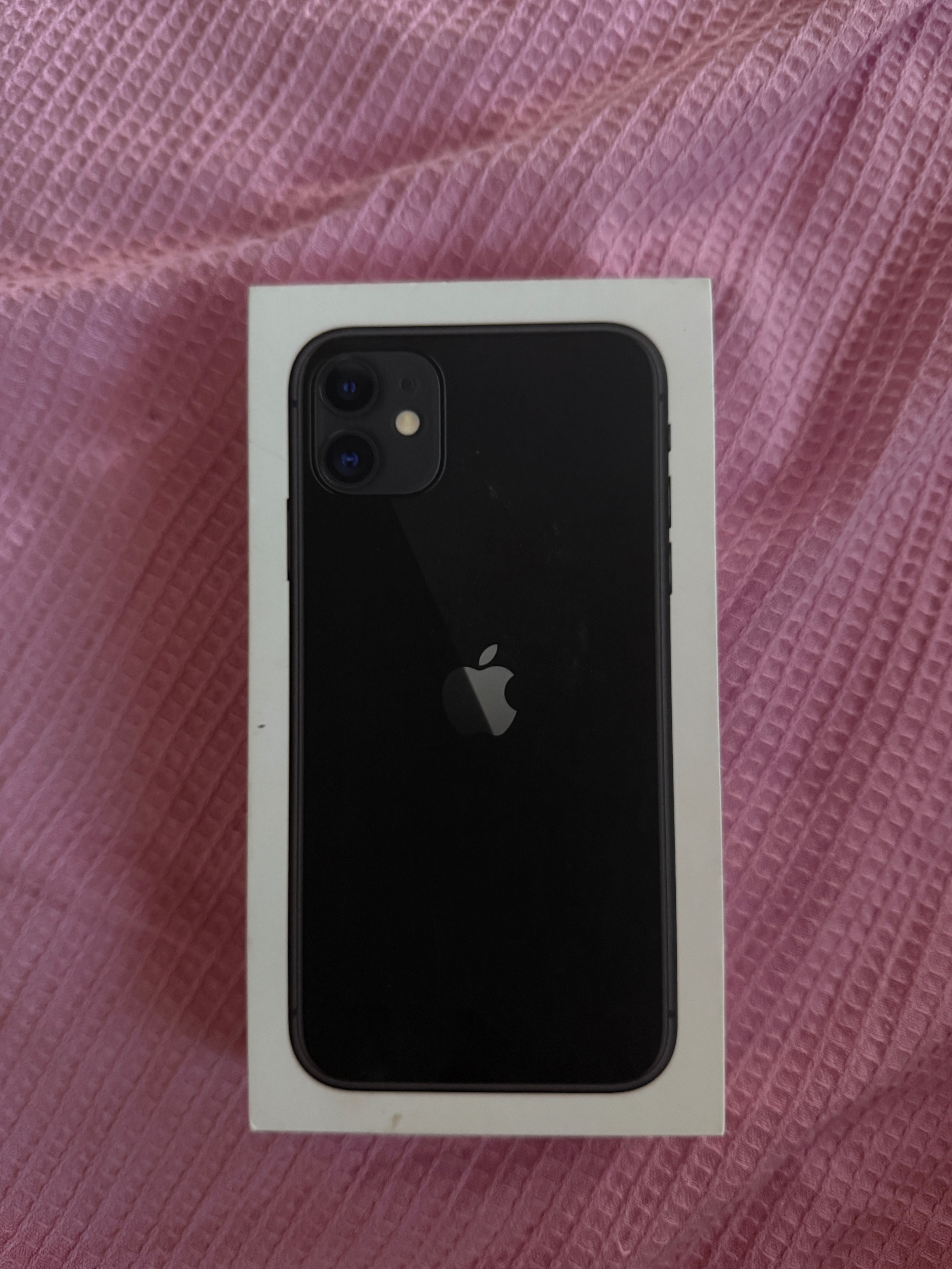 iphone 11 черен цвят