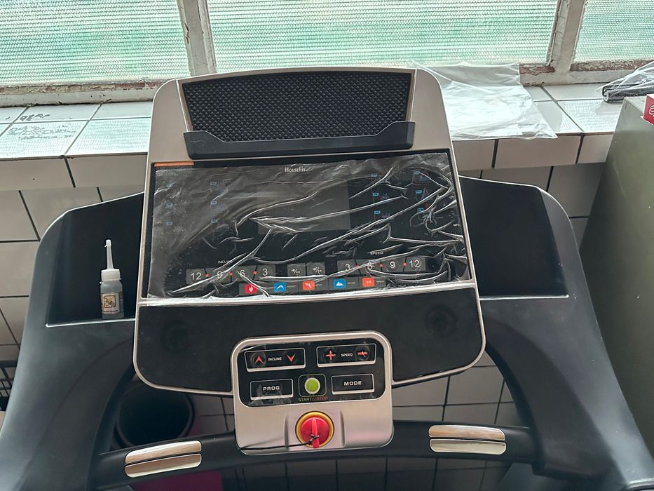 Banda Electrica De Alergare HouseFit HT 9170 E,  1-20 km/h