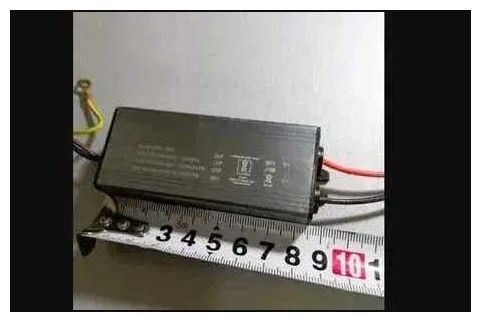 драйвер, блок питания на свето-диод 1500мА и другие