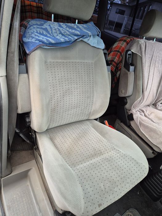 Volkswagen transporter multivan 151