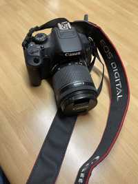 Фотоапарат Canon EOS 700D