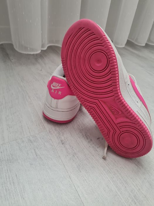 Nike Air Force fete.
