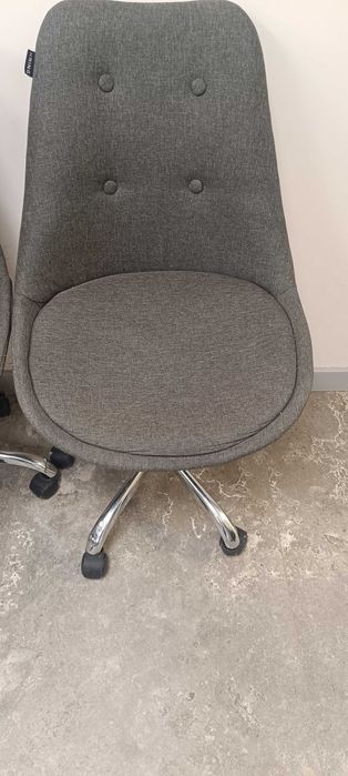 Столове за салон