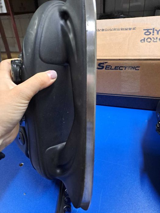 Patine Roxa in stare perfecta - marimea 42 si 38