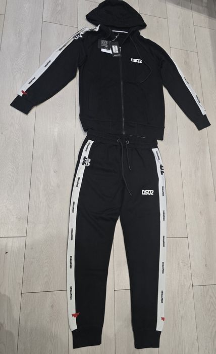 Oferta Trening Dsquared calitate premium nou