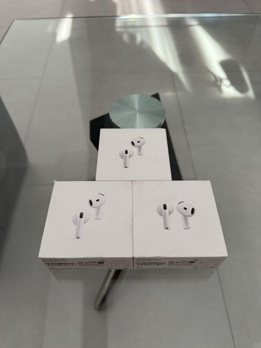 Apple AirPods 4 & AirPods 4 ANC • NOI / SIGILATE • garantie 1 an •