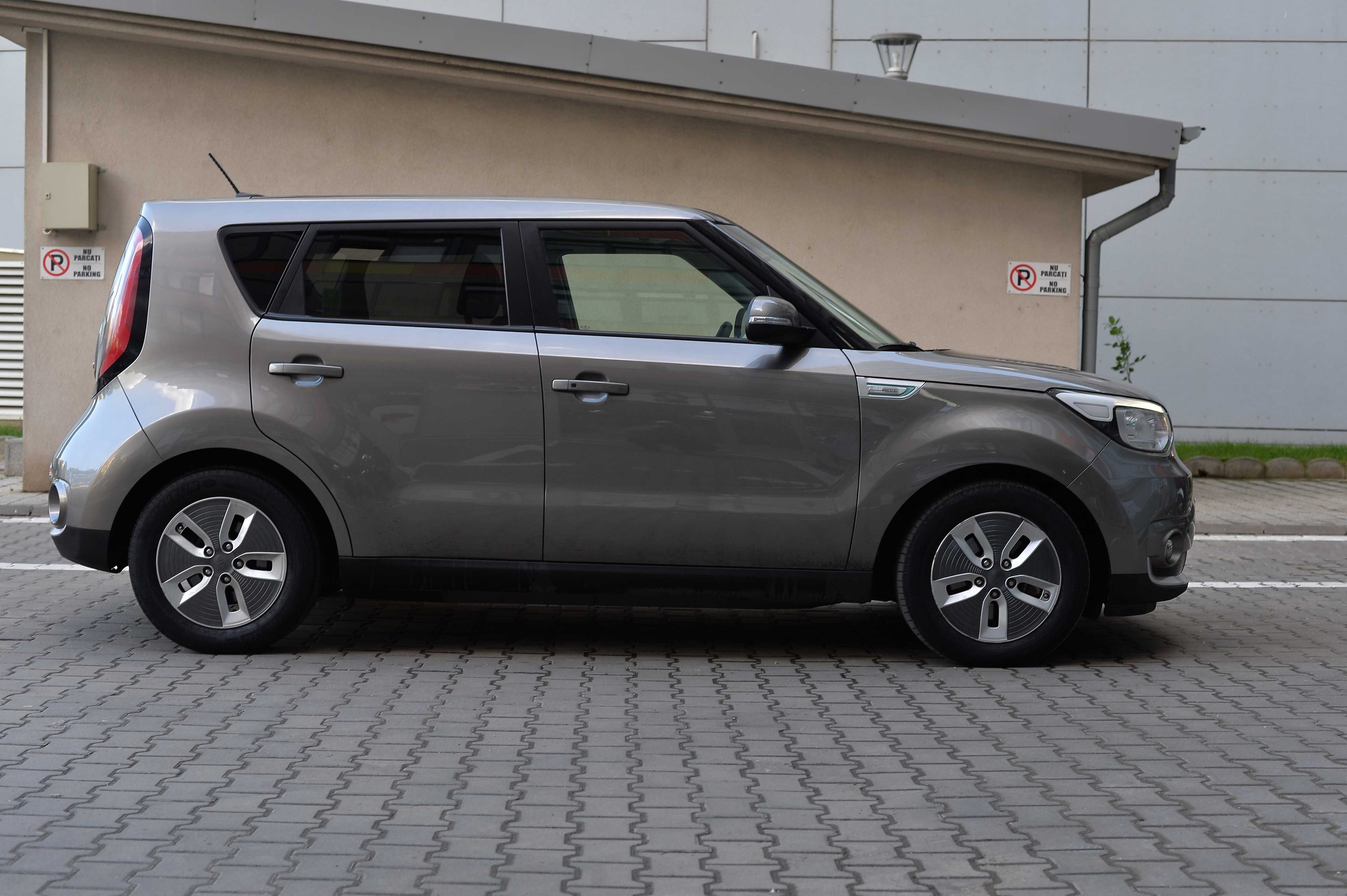 KIA Soul Electric TRENDBUST Full Options