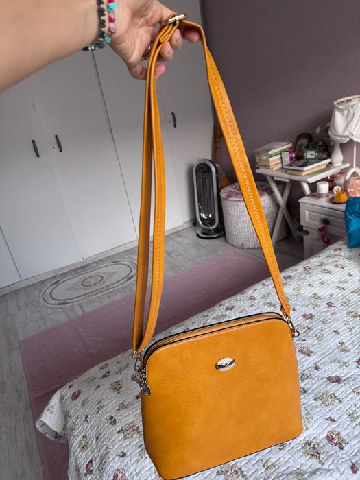 Чанта Бежова Нова