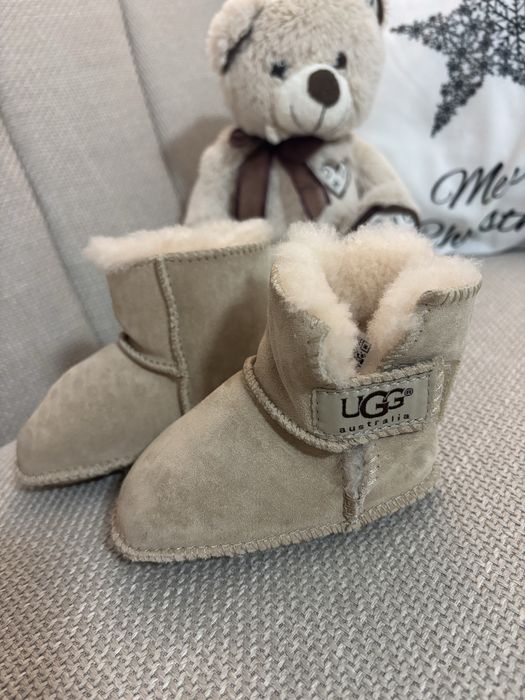 Оригинални UGG номер EU18