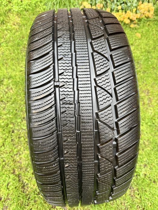 Зимни гуми 255/45/19