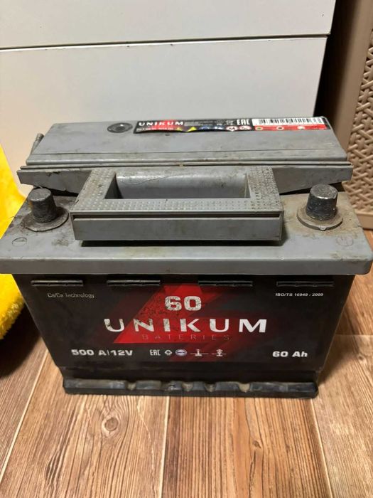 продам два аккумулятора все рабочие