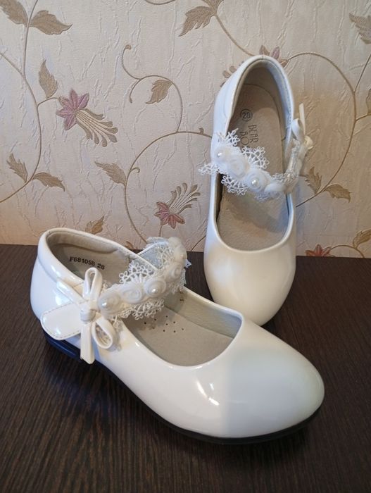 Туфли 27р. в отличном состоянии