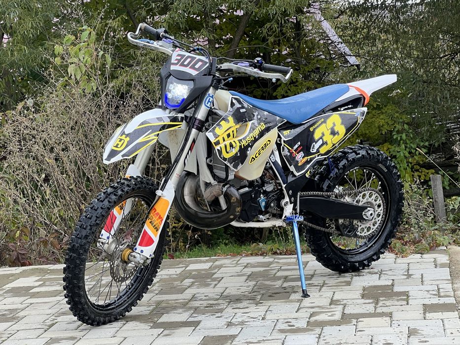 Vand sau schimb husqvarna 300 cm in 2 timpi