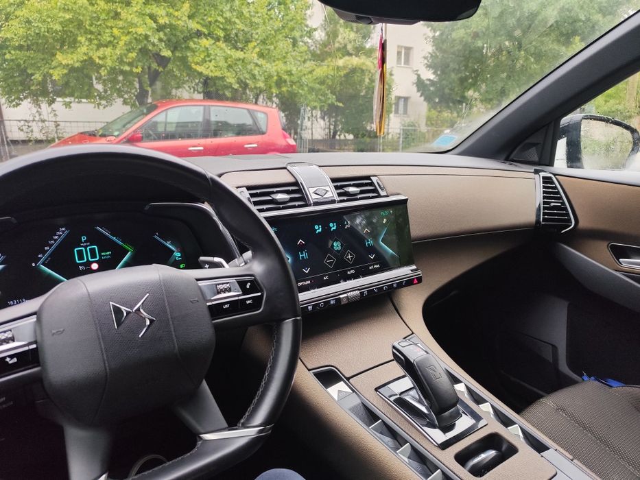 Vând Citroen DS7 e -tense 4x4,1.6 benzina,300cp,plug-in hybrid