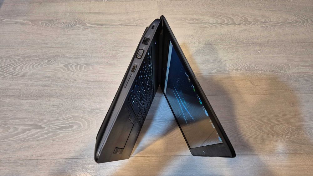 Gaming HP I7-6820HQ 16GB RAM 512GB SSD nVIDIA Quadro M1000M 2GB GDDR5