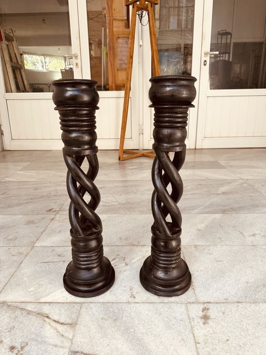 Масивни винтидж свещници от твърдо дърво – 63 см, датски