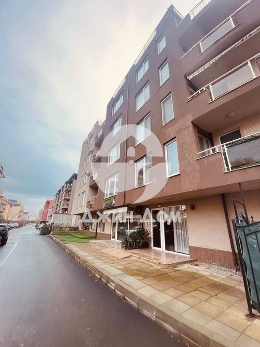 Продава се Двустаен апартамент в к.к. Слънчев бряг - 56 кв.м за 1197 €/кв.м - Снимка #8