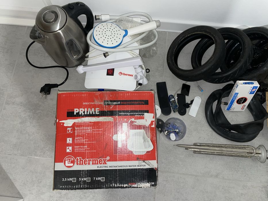 Чайник Редмонд в отличном состоянии