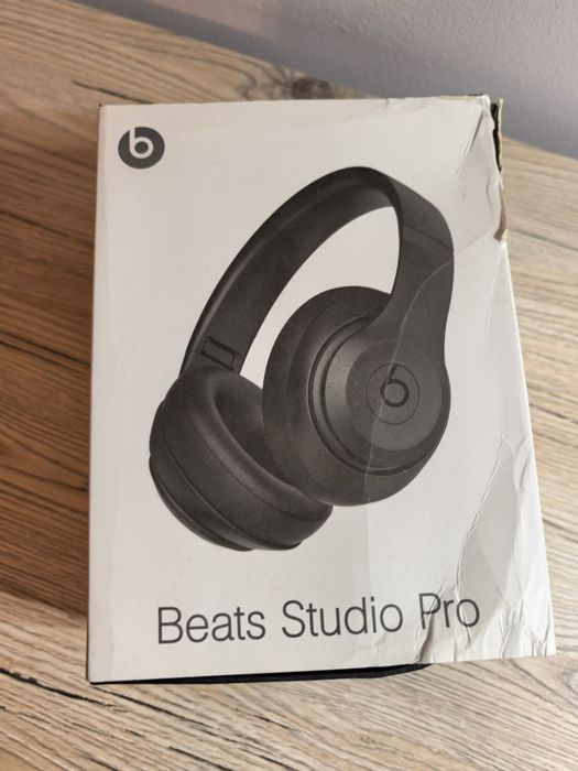 Casti Beats Studio Pro