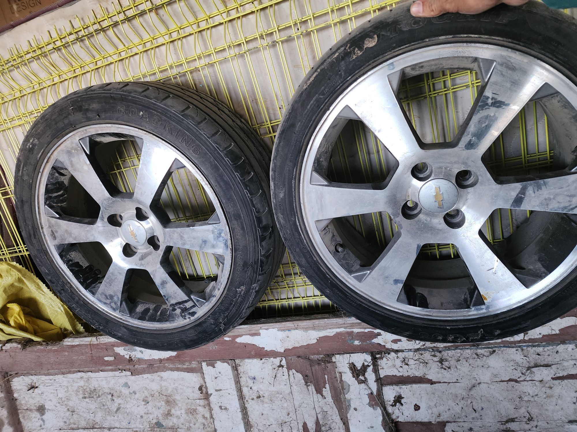 Diska sotiladi R17 razmer