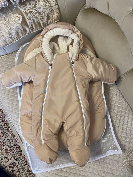 Продам зимний комбинезон-конверт